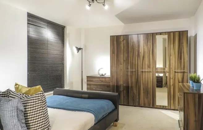 Tudors eSuites Birmingham Apartments with Parking - Oda