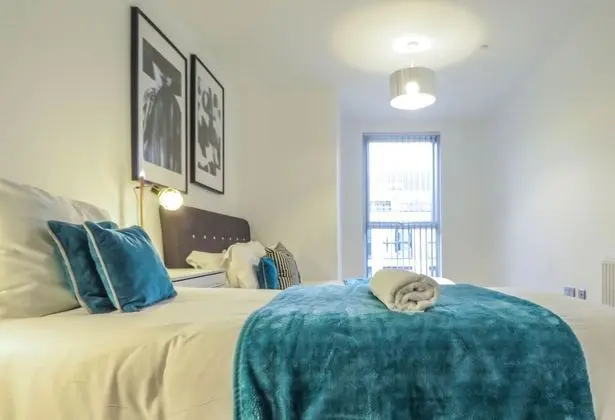 Tudors eSuites Birmingham Canalside Apartments - Oda