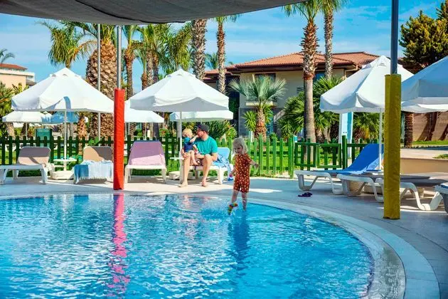 TUI BLUE Palm Garden - Havuz