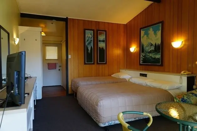 Tui Lodge Motel - Oda