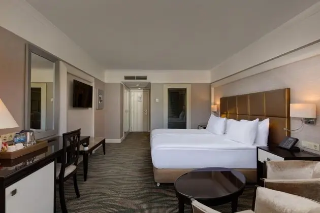 TUI Magic Life Rixos Beldibi +16 - 6