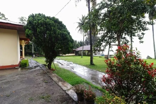 Tuk Tuk Timbul Bungalows