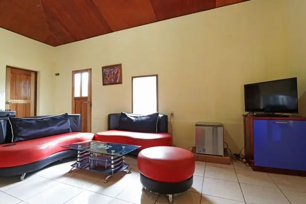 Tuk Tuk Timbul Bungalows - Oda