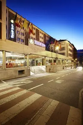 Tulip Inn Andorra Delfos Hotel
