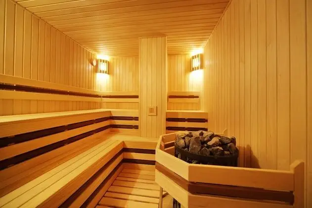Tulip Inn Rosa Khutor - Havuz