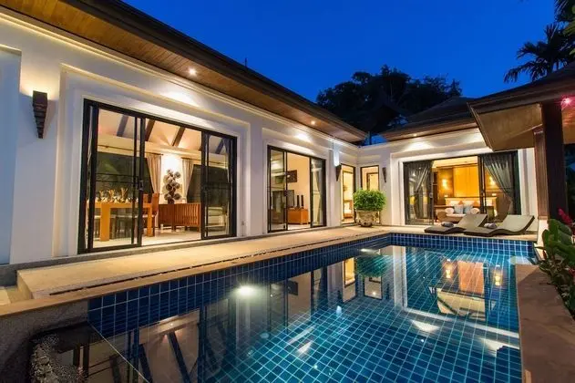 Tulip Pool Villa