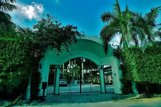Tulipanes Cancun - Dış Mekan