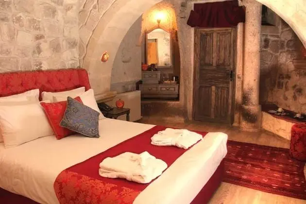Tulpar Cave Hotel