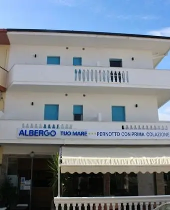 Hotel tuo mare
