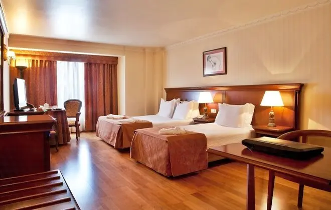 TURIM Lisboa Hotel - Oda