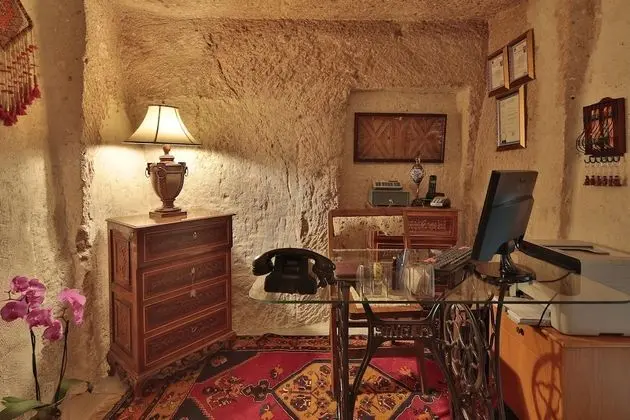 Turkish Cave House - Lobi