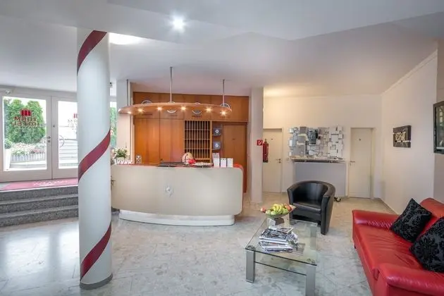 Turmhotel Rhein-Main - Lobi