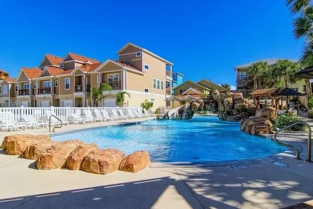 Turquoise Trea'shore