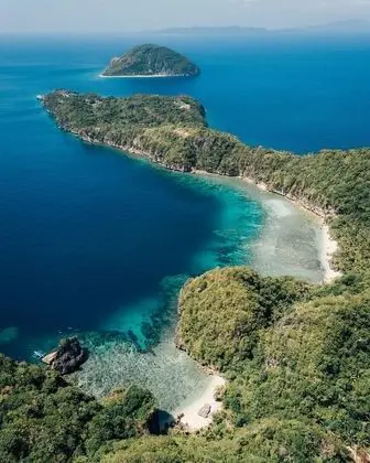 Turtle Cove Island Resort - 1