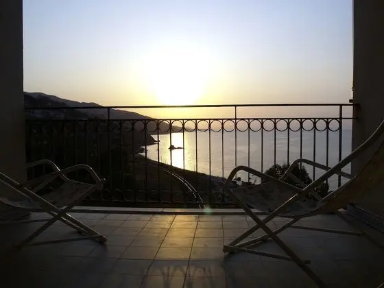 Tusa Gold Sunset by Wonderful Italy