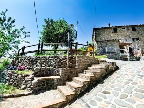 Tuscan Style Stone House With Private Pool and Wifi