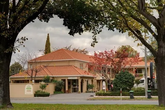 Tuscana Motor Lodge