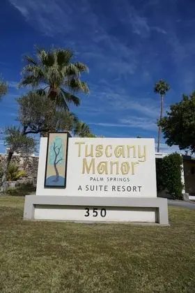 Tuscany Manor Suites - Clothing Optional - Dış Mekan