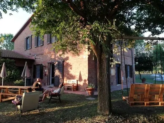 Tuscany Working Hostel