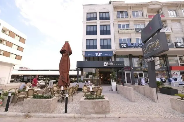 Tut Hotel
