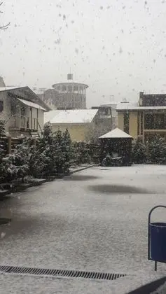 Tvoy Hostel - Dış Mekan