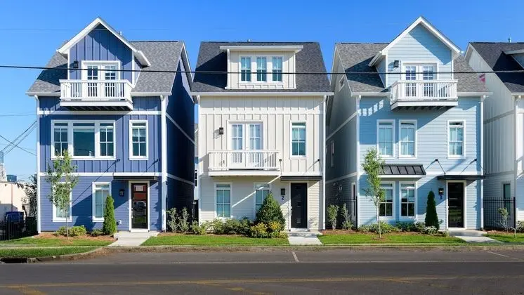 Twain by Avantstay Colorful 4BR Condo in Heart of Nashville