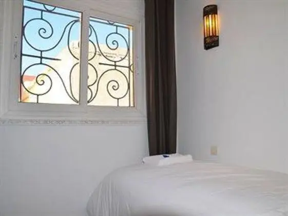 Tweets Hotel - Genel