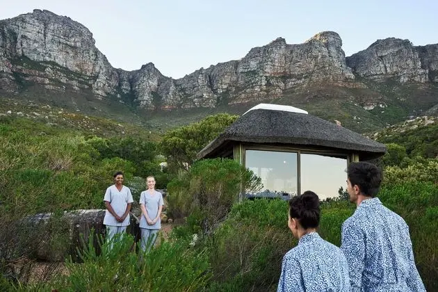 The Twelve Apostles Hotel - Spa