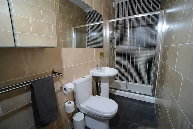Twelve Holiday Apartments - Banyo Tipleri