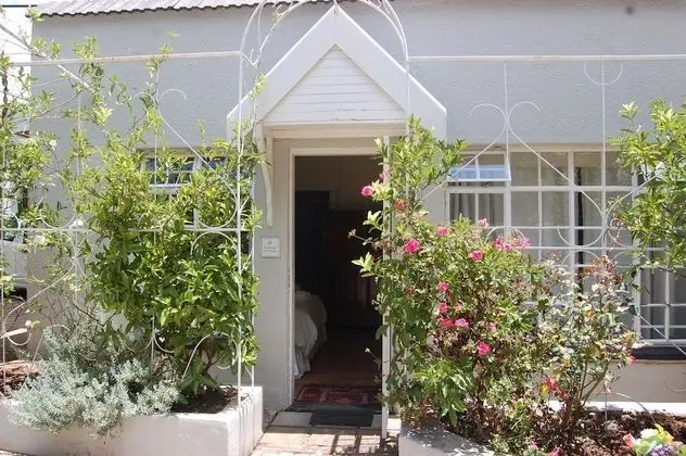 Twickenham Guest House - 1