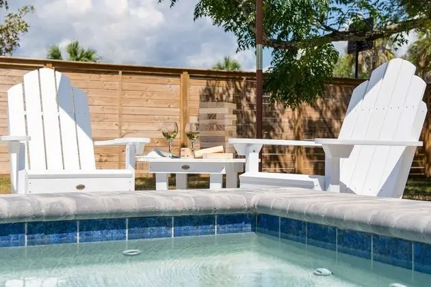 Twin Fin by Avantstay Walk to the Beach - Chic 30A Retreat - İç Mekan