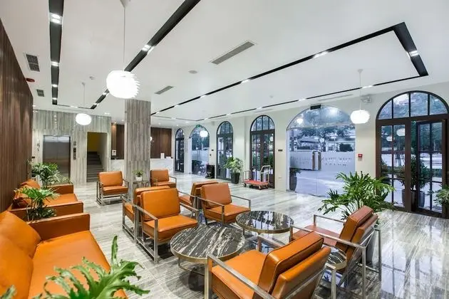 The Twin Hotel - Lobi