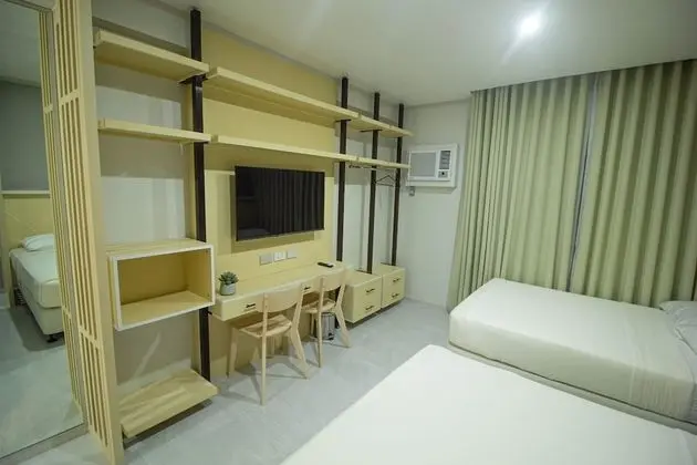 Twin Hearts Residences 1 - Oda