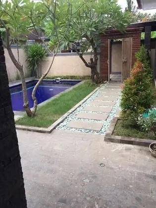 Villa Twin Lovina - Dış Mekan