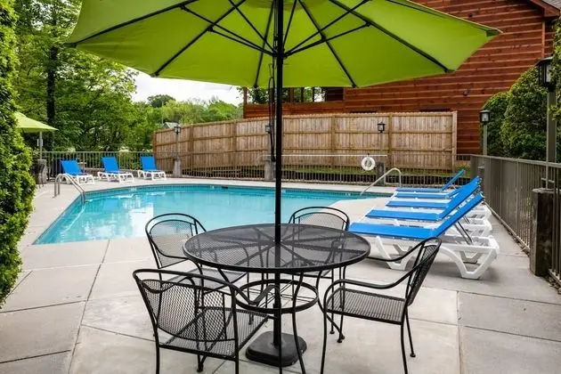 Twin Mountain Inn & Suites - Havuz
