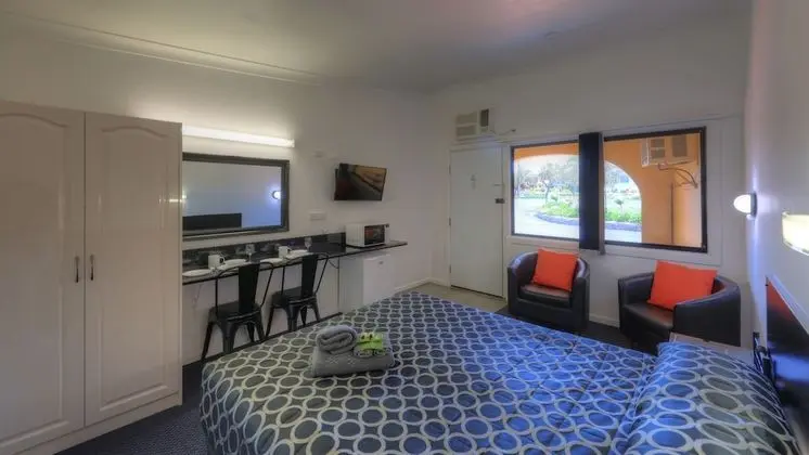 Twin Swans Motel - Oda