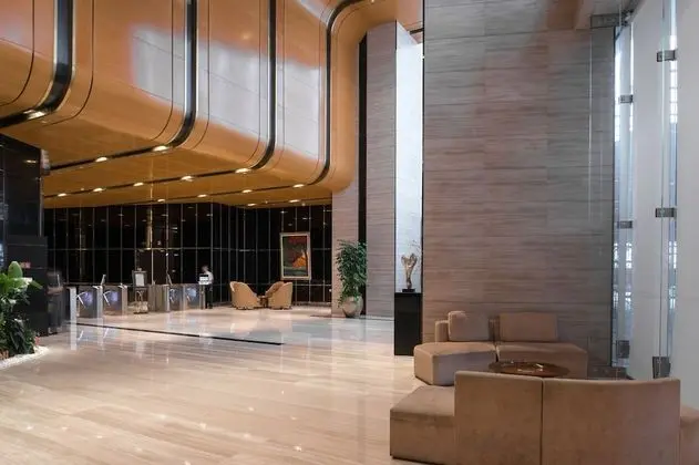 Twin Tower Anthony Seaview Apart-Hotel - Lobi