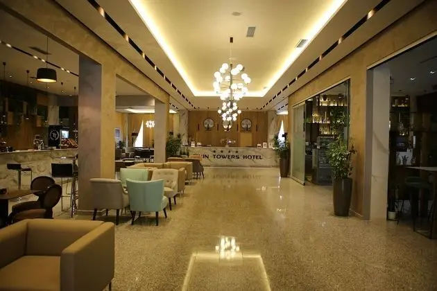 Twin Towers Hotel - Lobi