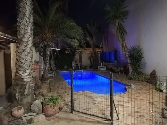 TwinnPalms Accommodation - Havuz