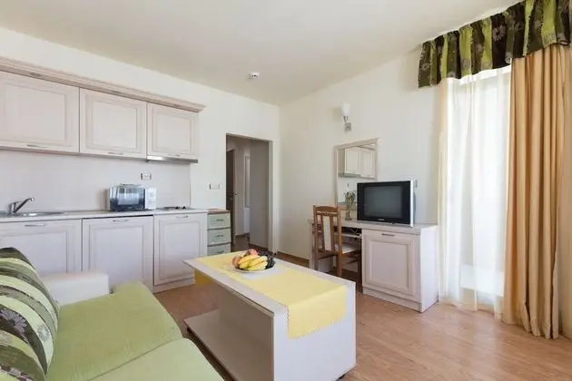 Two Bedroom Apartment with Balcony