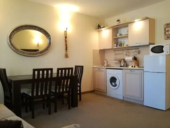 Two Bedroom Apartment with Kitchen