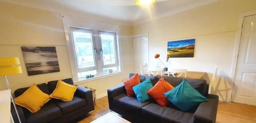 Two Bedroom Apartment by Klass Living Serviced Accommodation Airdrie - Nicol Apartment With WiFi & Parking - İç Mekan