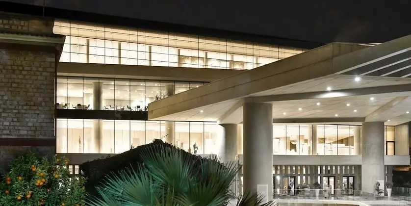Two Bedroom apt 2' to Acropolis museum by VillaRentalsgr