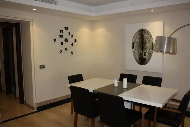 Two-Bedroom Beach Apartment - İç Mekan