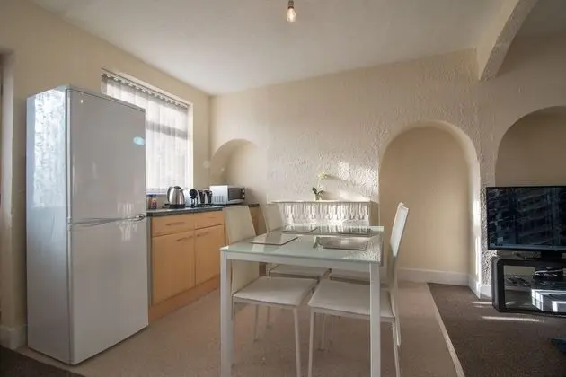 Two bedroom Serviced house - Mutfak