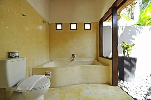 Two Bedrooms Villa With Private Pool, Large Landscape Garden and Kitchen - Mülk Olanakları