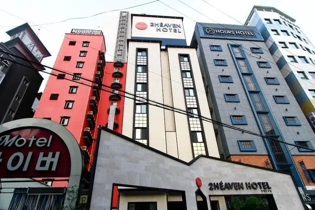 Two Heaven Hotel