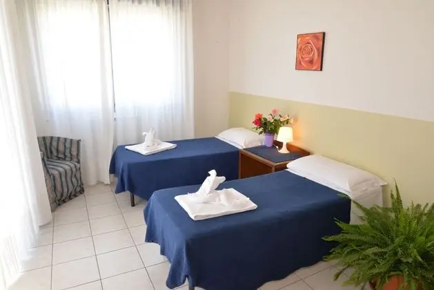 Two-room Apartment for 3 People With Kitchen and Private Bathroom - Oda