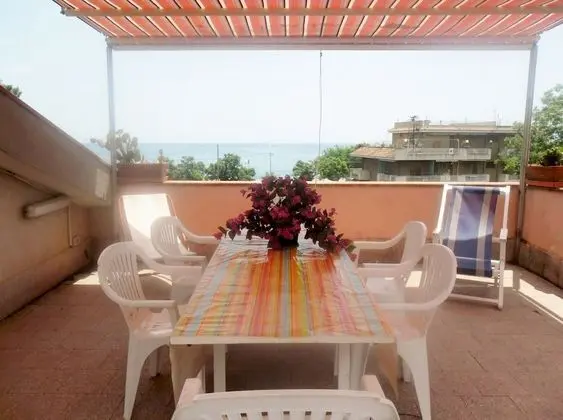 Two Rooms 30 Meters From the sea Near Etna and Taormina and Catania - Plaj