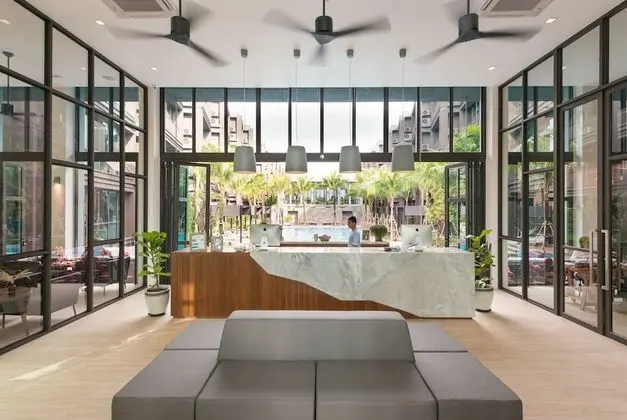 Two Villas Holiday Phuket Onyx Style Nai Harn Beach - Lobi